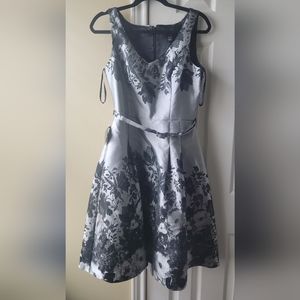 NWT White House l Black Market Silver and Black A-line Dress, Size 8
